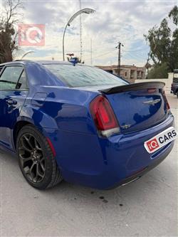 كرايسلر 300